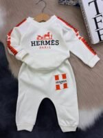 Комплект за бебе HRMS