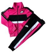Спортен екип за момиче с дълъг ръкав NK